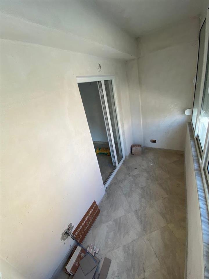  Shitet Apartament 2+1 pran shkolles Eftali K