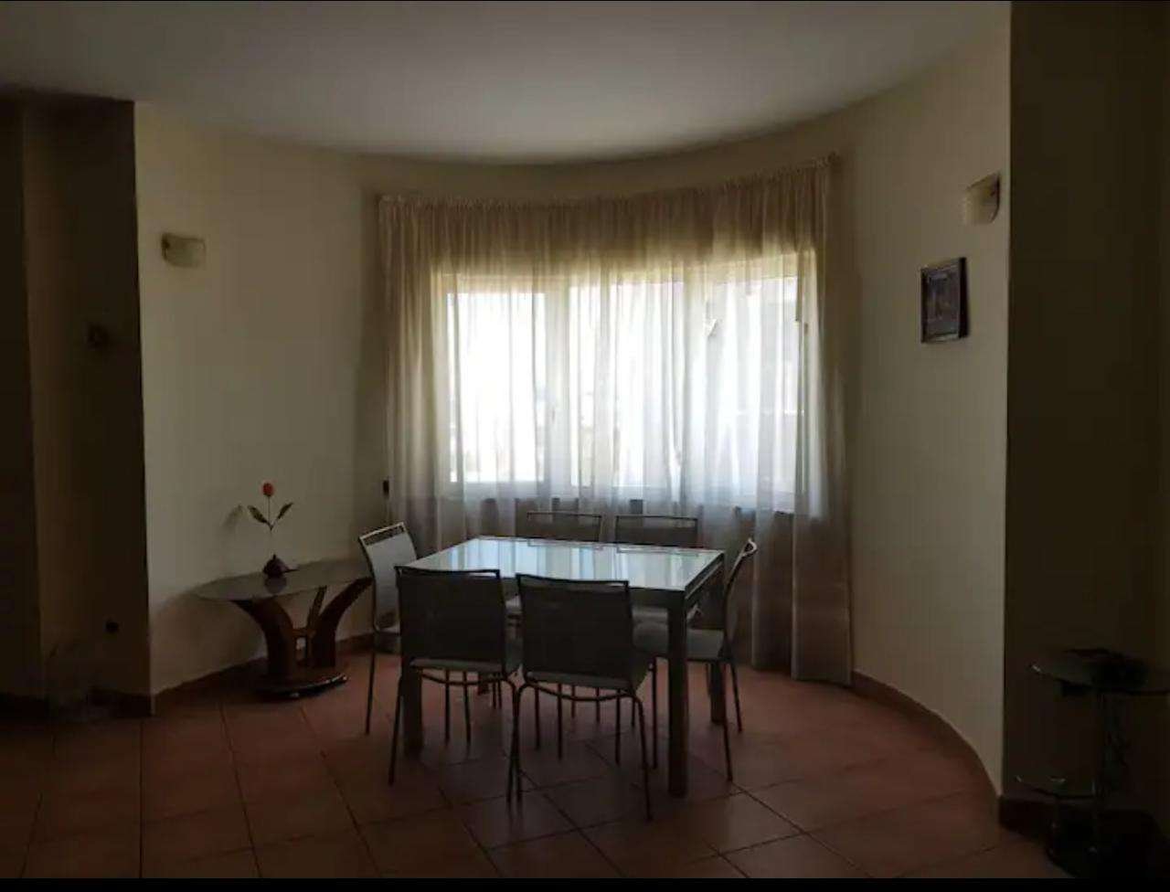 JEPET ME QIRA APARTAMENT 2+1 ME PAMJE DETI 