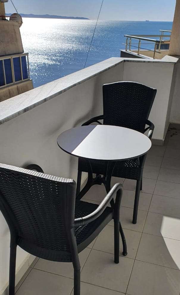 Apartament me qira ne plazh Durres